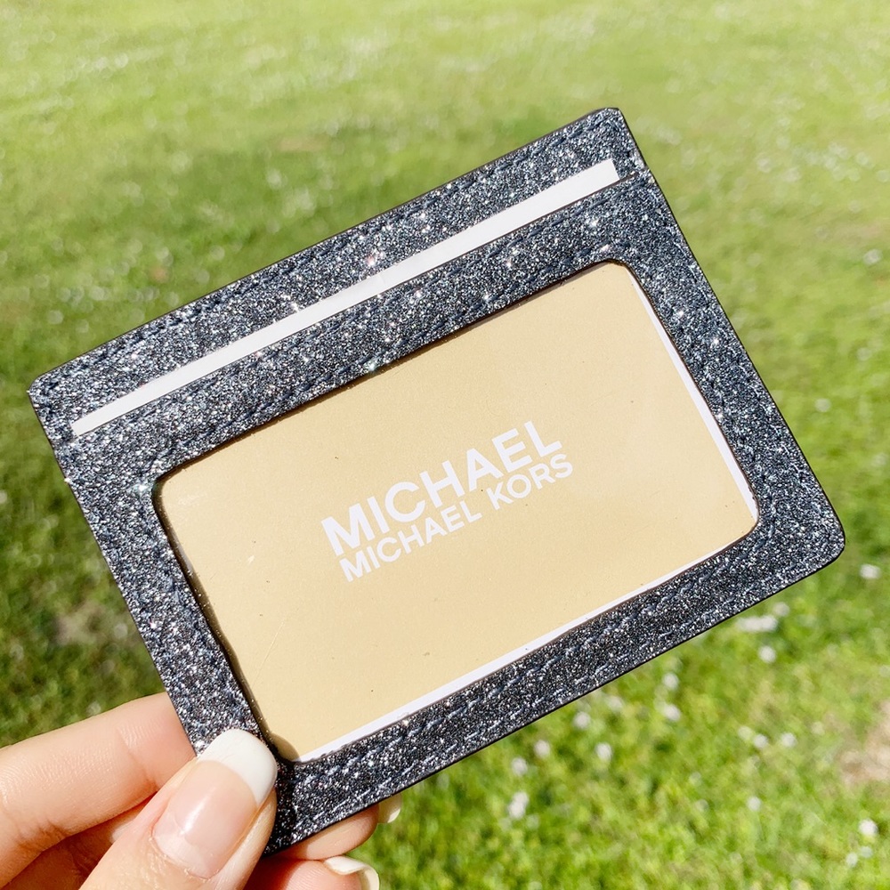 Gaby’sBags👛💕-NWT Michael Kors Glitter Cardholder - Picture 4 of 6